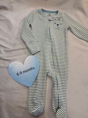 GAP Blue & White ultra soft waffle knit Striped Footie with Bear Face